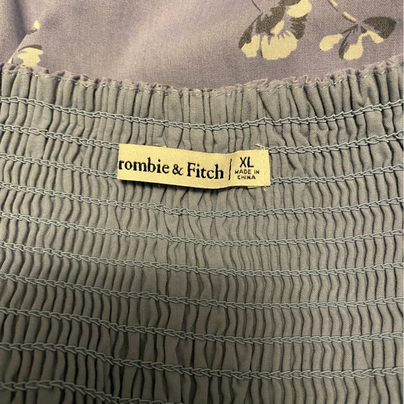 Pale Blue Floral Puff Sleeve Maxi Dress - Picture 3 of 5